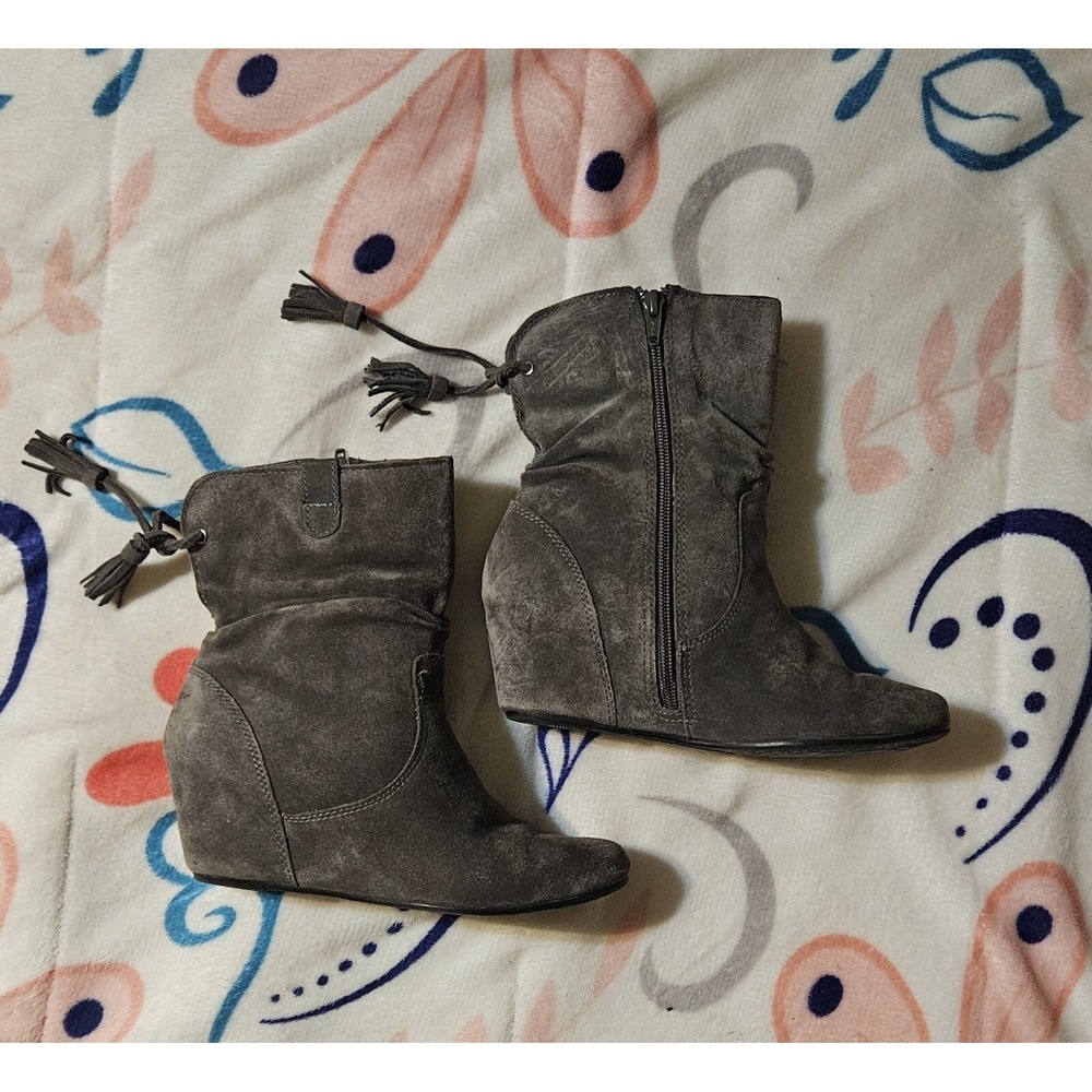 💕💜White Mountain 6.5 M Leather Suede Gray Taupe Booties Boots🩷💜